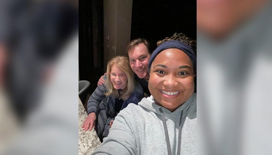 Strangers Took In A Delivery Driver For 5 Days After She Was Stranded In The Texas Storm