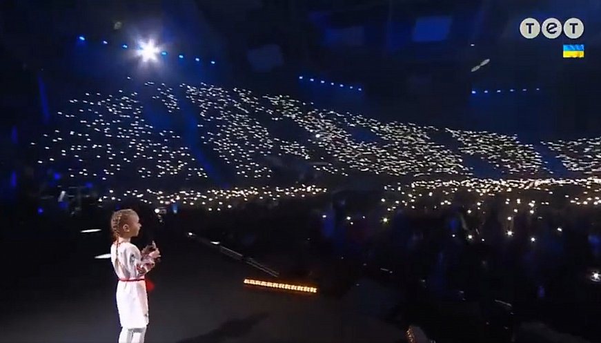 7-Year-old Who Sang In Bunker, Now Sings Ukrainian Anthem In Polish Concert