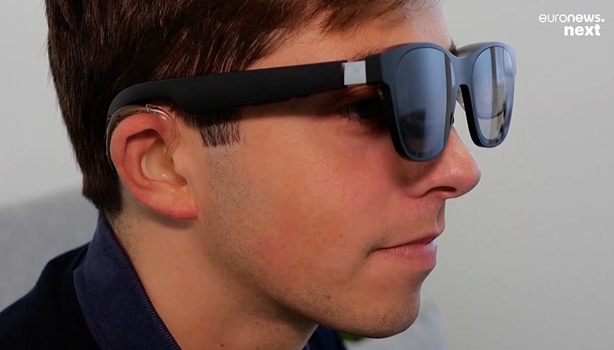 New AR Glasses Allow Deaf People To 'See' Conversations By Turning Audio Into Subtitles