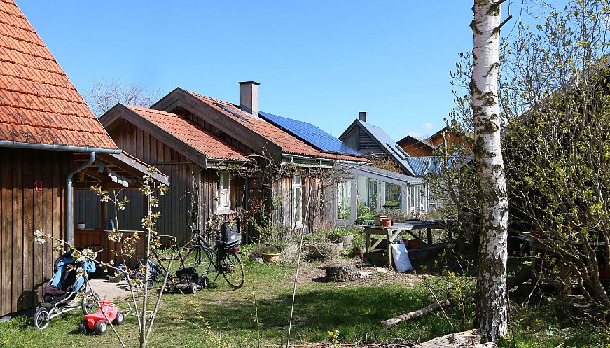 A 'Green Road' Leads Displaced Ukrainians To Shelter In Ecovillages